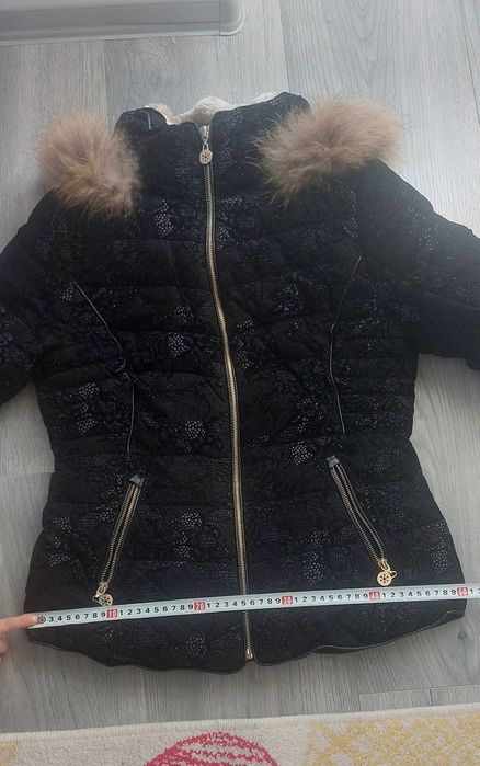 Дамско яке с качулка