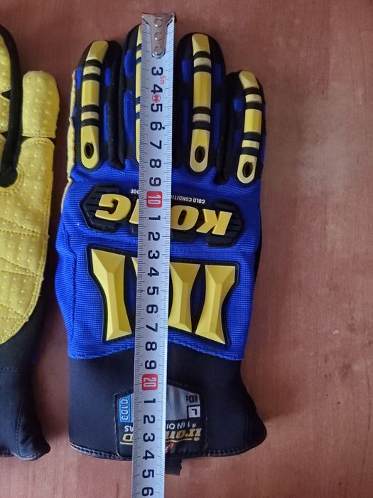 Перчатки-мужские