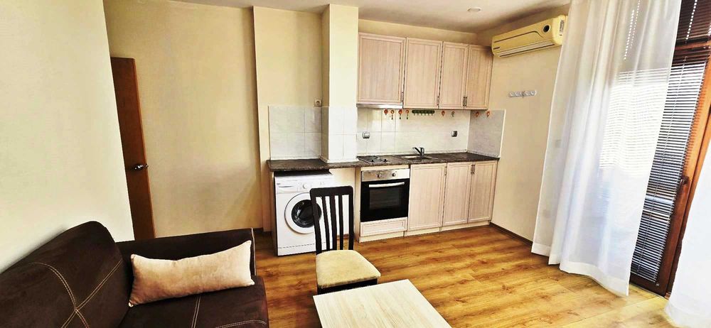 Продава се Тристаен апартамент в Свети Влас - 73 кв.м за 1055 €/кв.м - Снимка #2