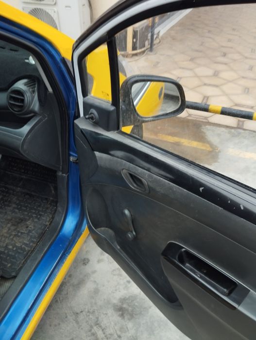 Спарк сотилади 2010 й 1.1мотор мой емайди жовоб келишамиз сотаман Тер