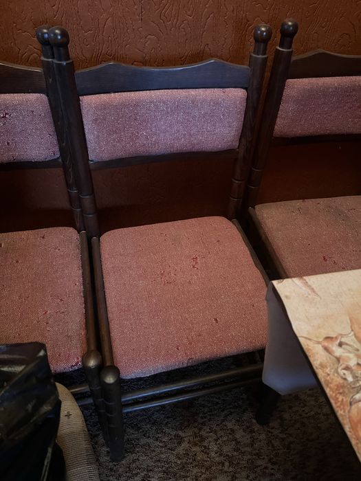 Столове  10 лв./ бр.