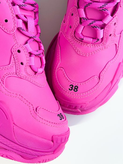 Balenciaga Triple S Pink