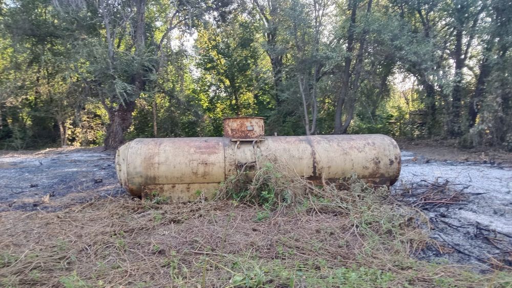 Продам резервуар 8 куб