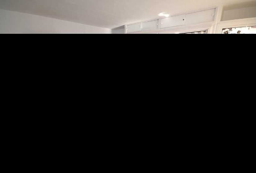 Дава се под наем Двустаен апартамент в Пловдив, Южен - 64 кв.м за 275.4 € - Снимка #2