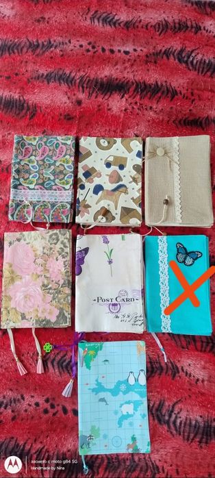 Калъф/дрешка за книжка