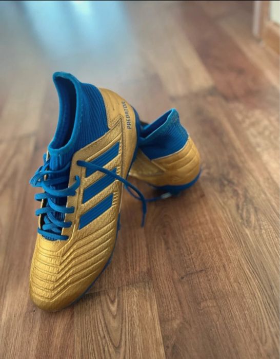 Ghete fotbal iarba adidas