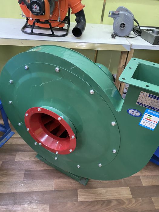 Вытяжки профисиональные вентиляции