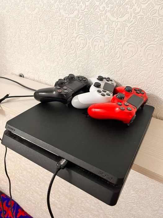 Ps4 2017 год 3 джостика