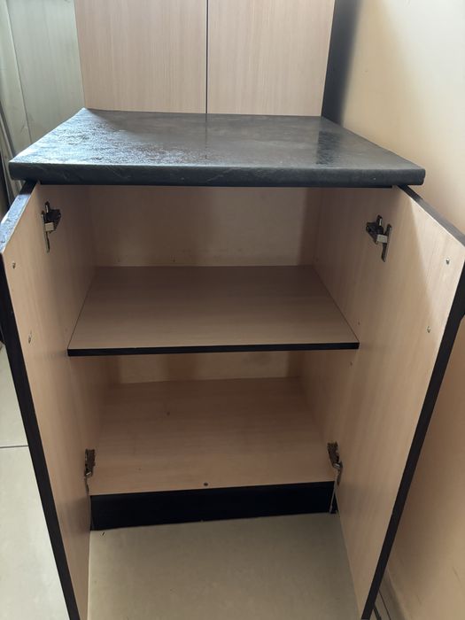 Продам кухонные шкафы
