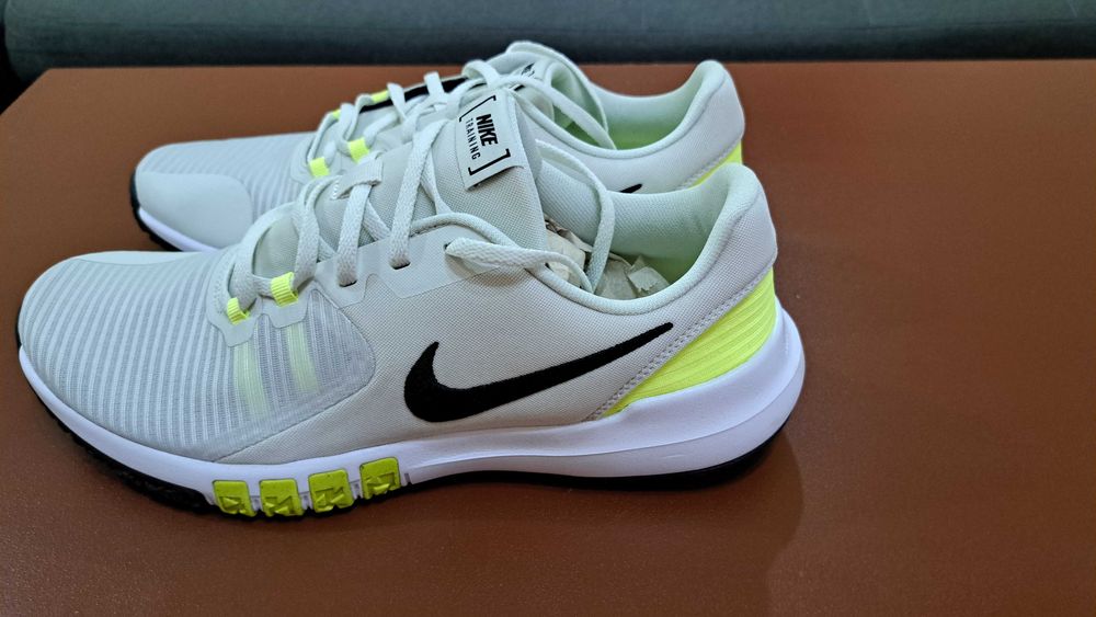 Маратонки Nike training