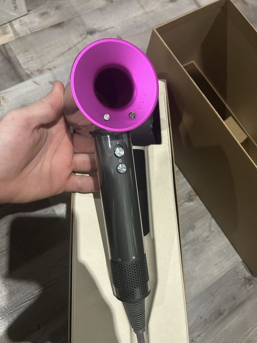 Dyson supersonic сешоар