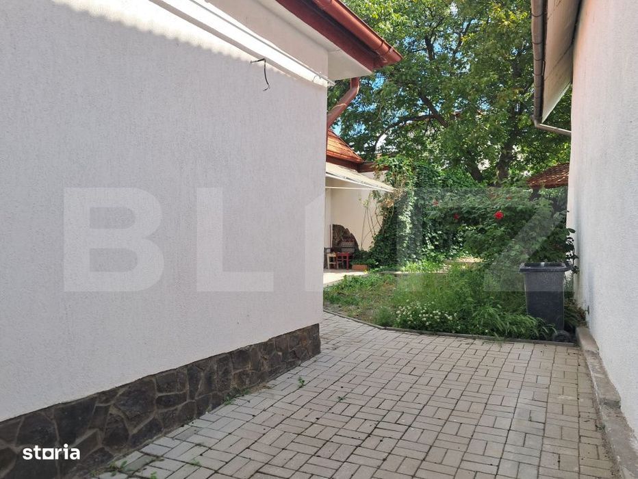 Casa / Birou / Cabinet Medical – Zona Centrala, Singur in Curte, Ren