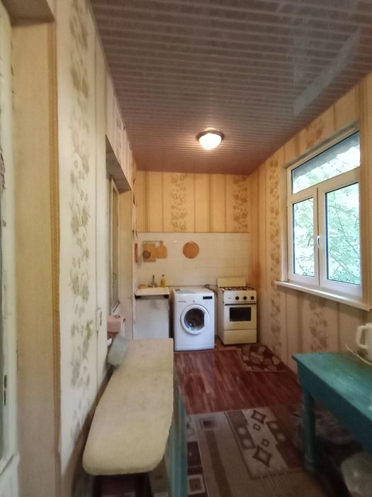 Продаётся 1в2/2/4 кирпич Юнусабад 4 Шифонур клиника