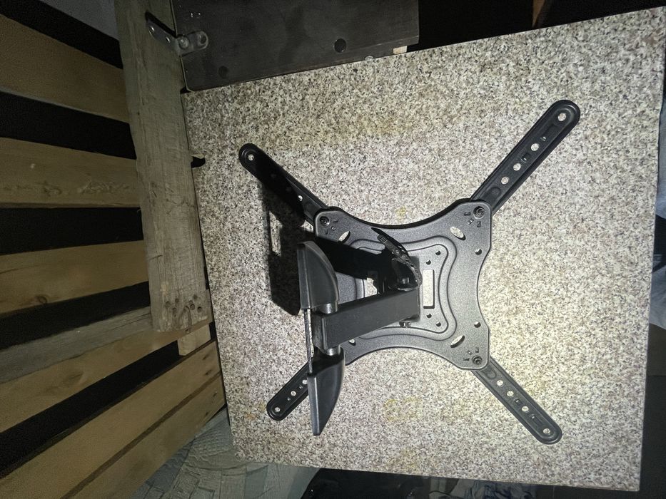 Продам кронштейн от телевизора