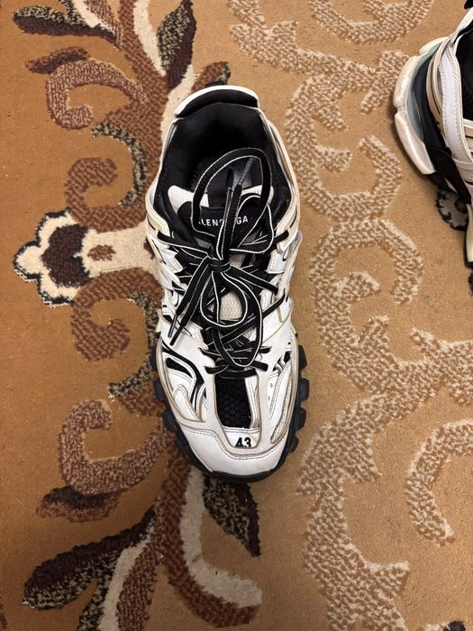 Balenciaga Track 1