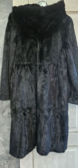 Продам норковую шубу