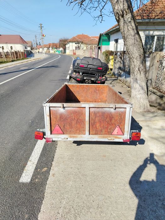 Vând remorcă auto