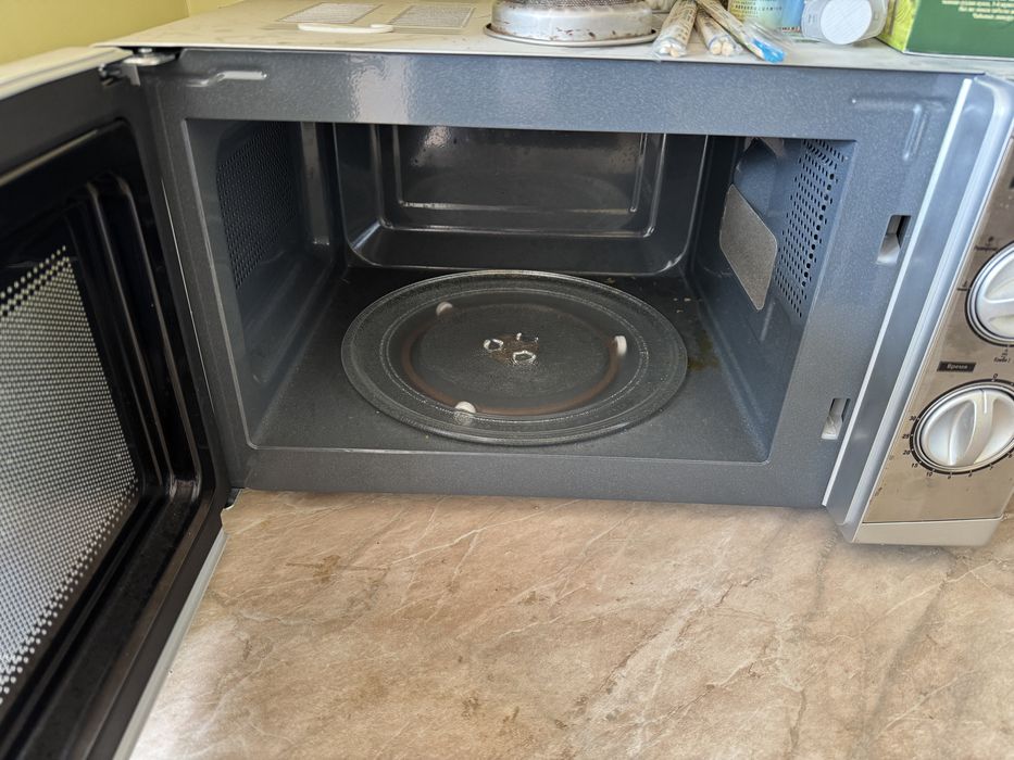 Микроволновая печь