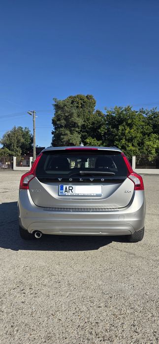 VOLVO V60 2014 — imagine 2