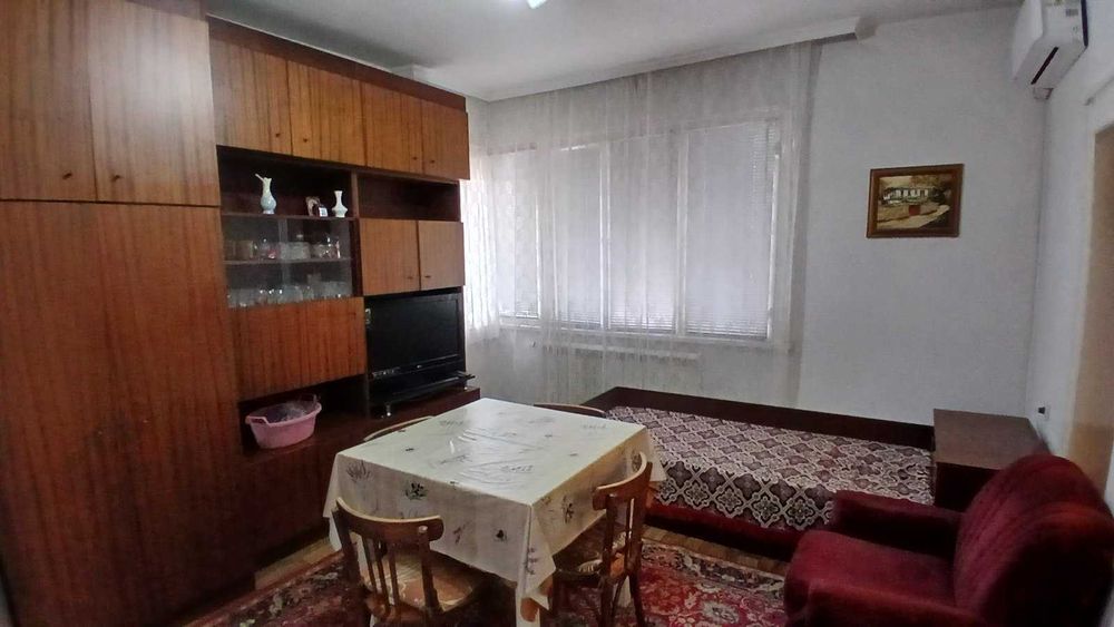Продавам апартамент