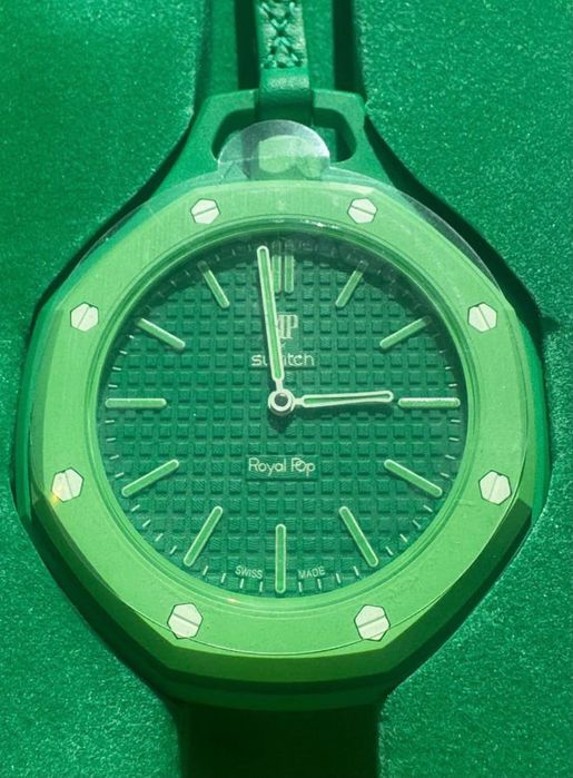 Ceas Swatch Royale Pop x Audemars Piguet