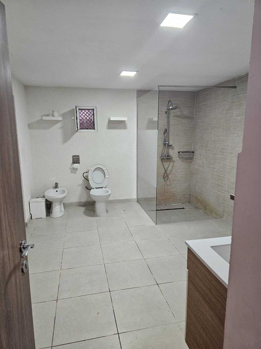 Casă de vânzare în Roman,zonă centrală