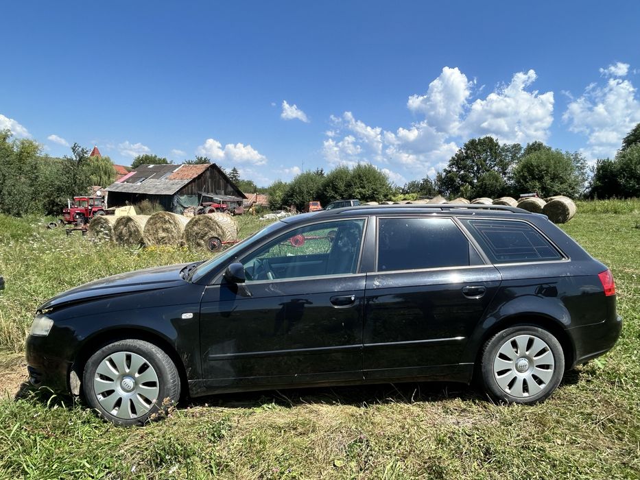 Vand audi a4 b7 avariat