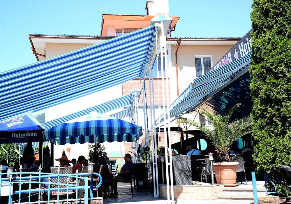 Продава се Заведение в Смолян, Нов център - 578 кв.м за 1194 €/кв.м - Снимка #3