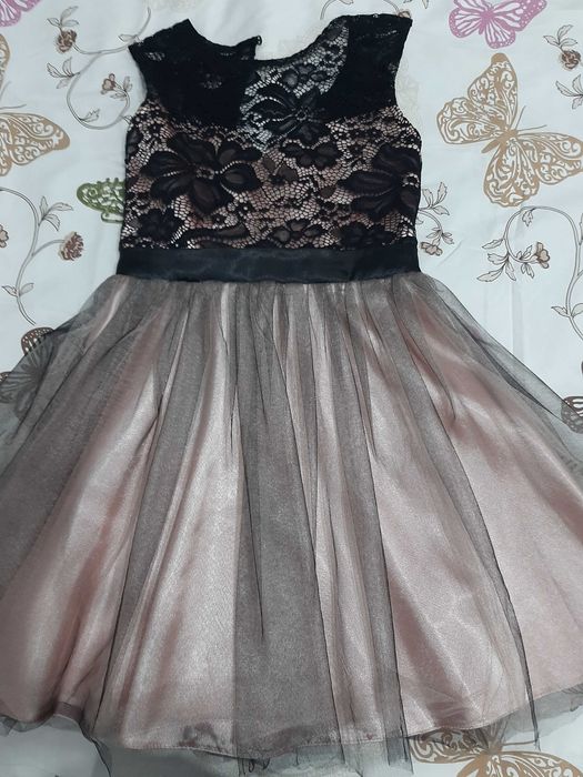 Бутикова детска рокля