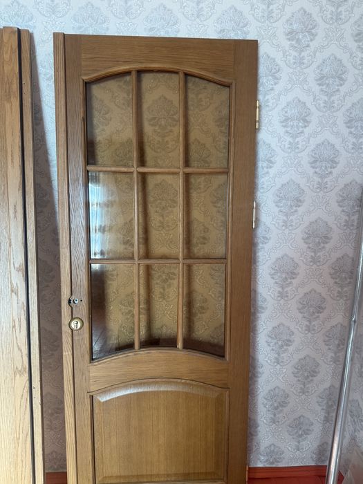Продаю двери из шпона