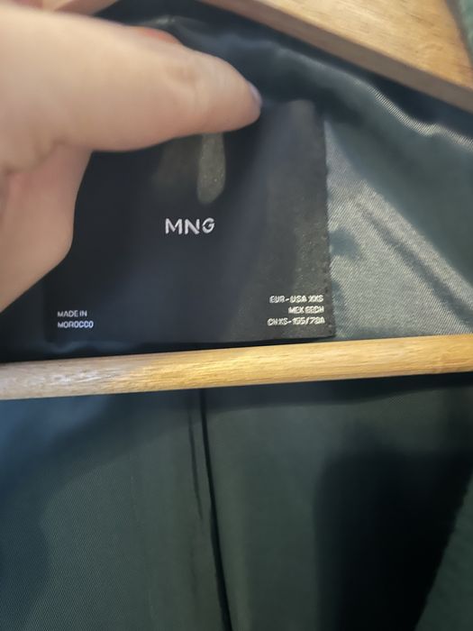 Palton din amestec de lana virgina Mango