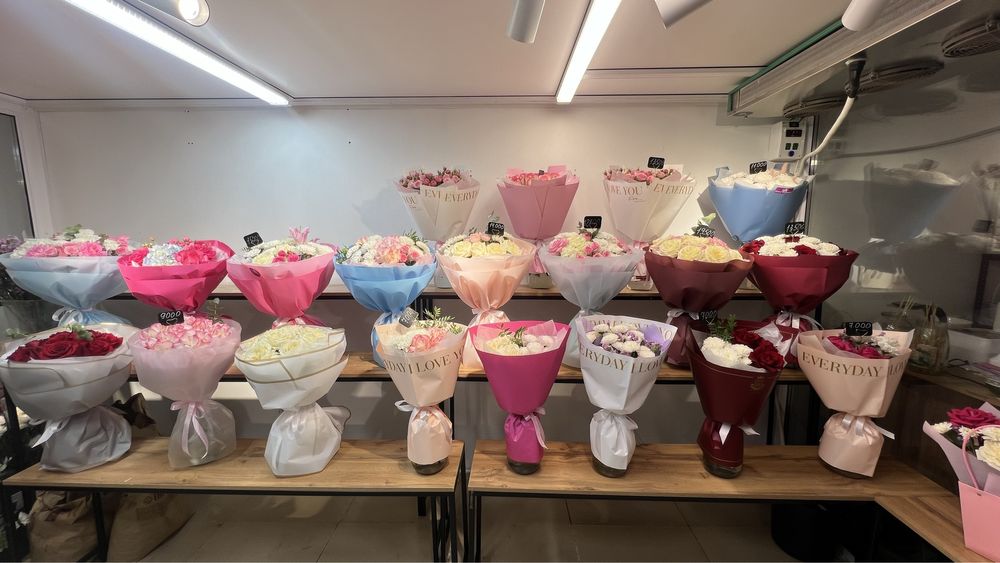 Букеты от 7000 тг цветы Алматы