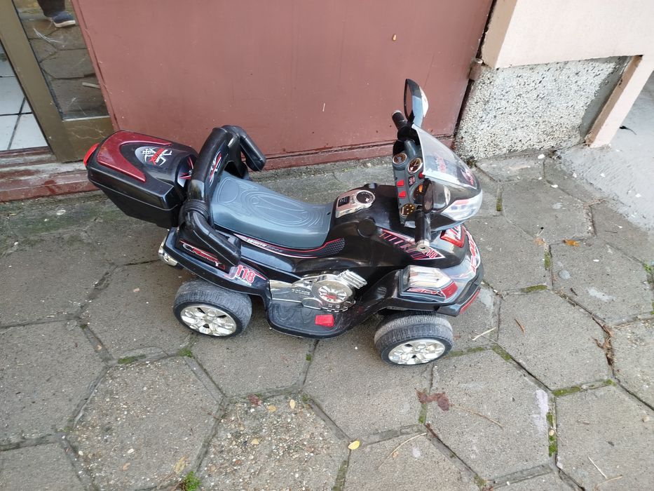 Детски атв та със зареждащи се батерии