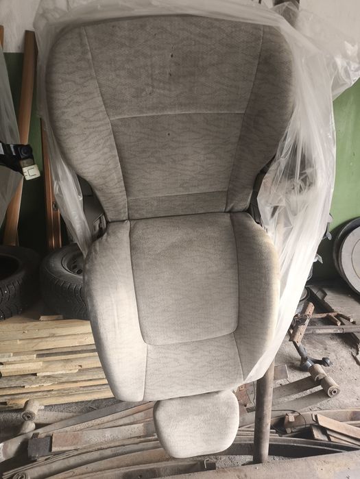 Сиденья автомобильные