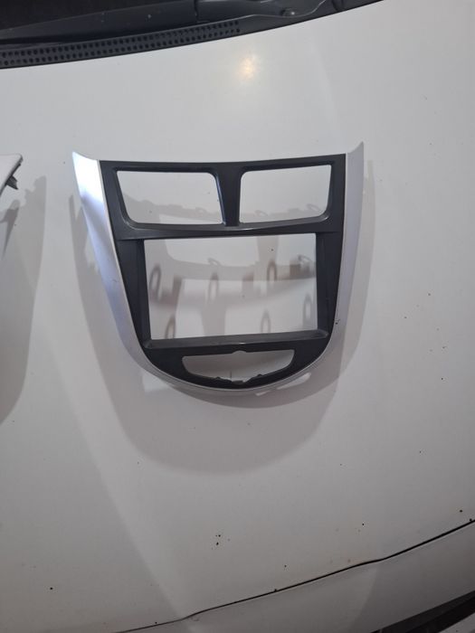 Рамка для магнитолы хюндаи акцент