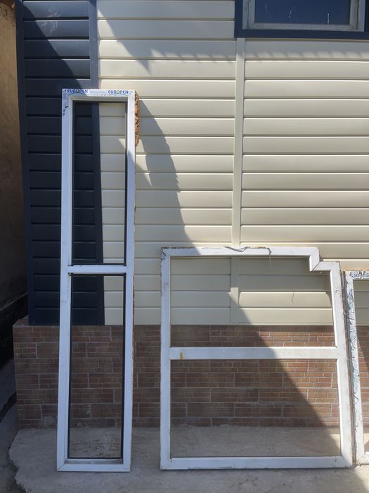 Пластик терезелер