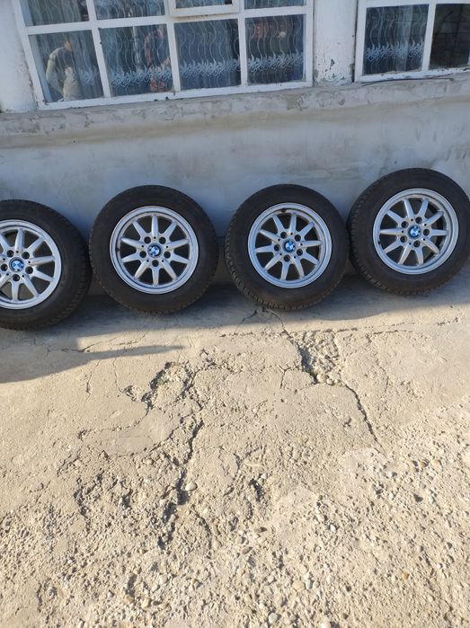 Cauciucuri cu jante pe 15 de E46