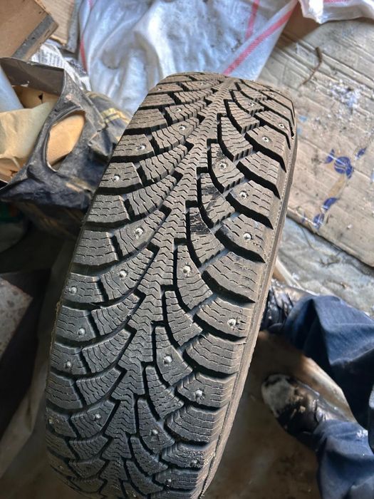 Продам колеса с дисками 4 штуки