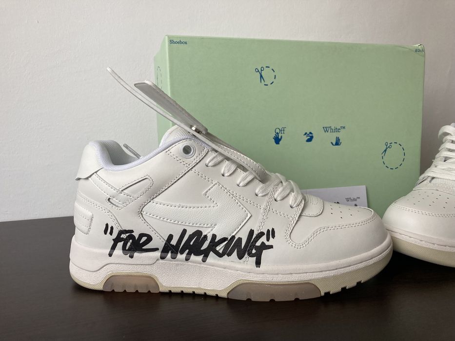 NEW! - Off White Out of Office “For Walking”