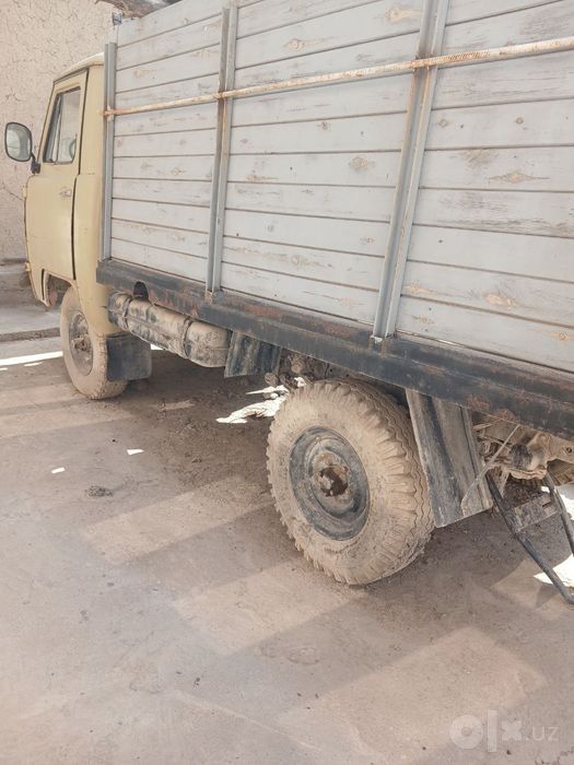 Uaz 3302 sotiladi