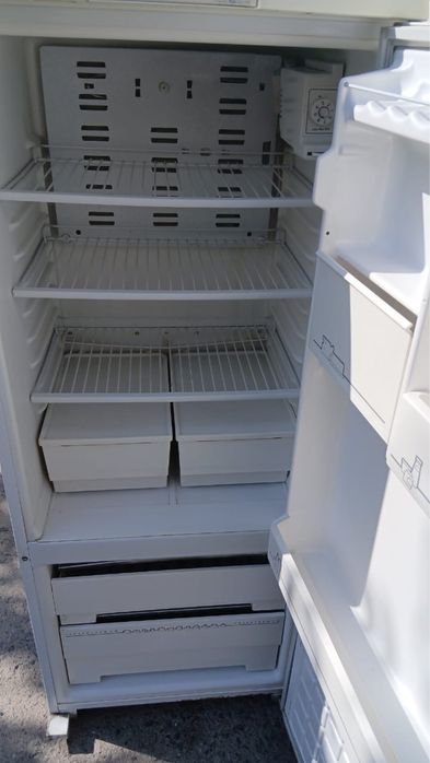 Морозильник И Холодильник