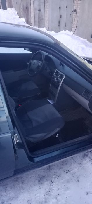 Продам Приору 1 в отличном состоянии