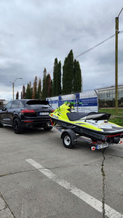 Porsche Cayenne 2017 262 cai Euro 6