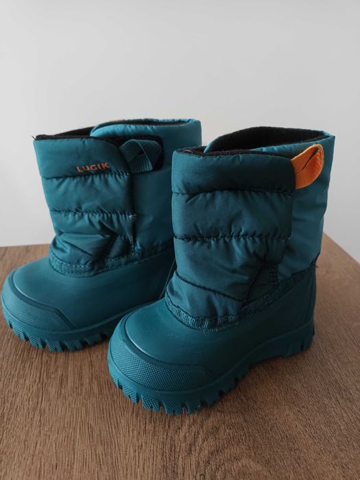 Детски апрески/ботуши