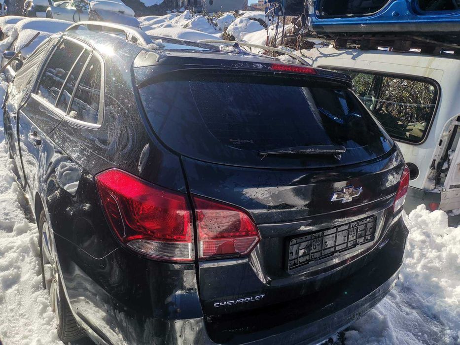Chevrolet Cruze 2.0 CRDI / Шевртолет Круз 2013 година на части
