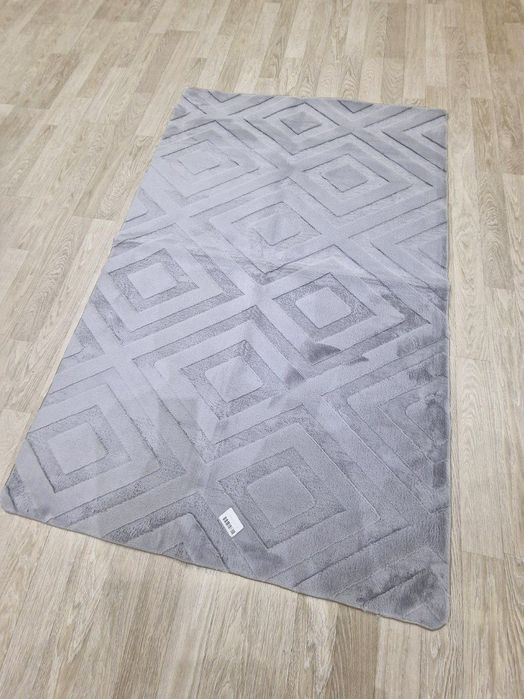 Коврик напольный серый с геометрическим узором NovaMarket