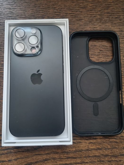 iPhone 16 Pro, 128GB, Black Titanium
