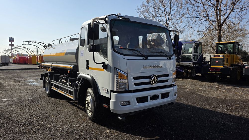 Тайёр 8тон Водовоз (поливомоечная машина)