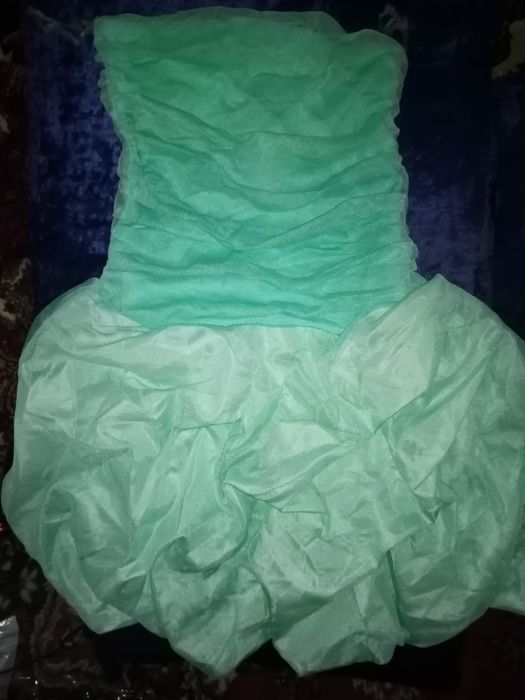 Вечерное платье для худеньких