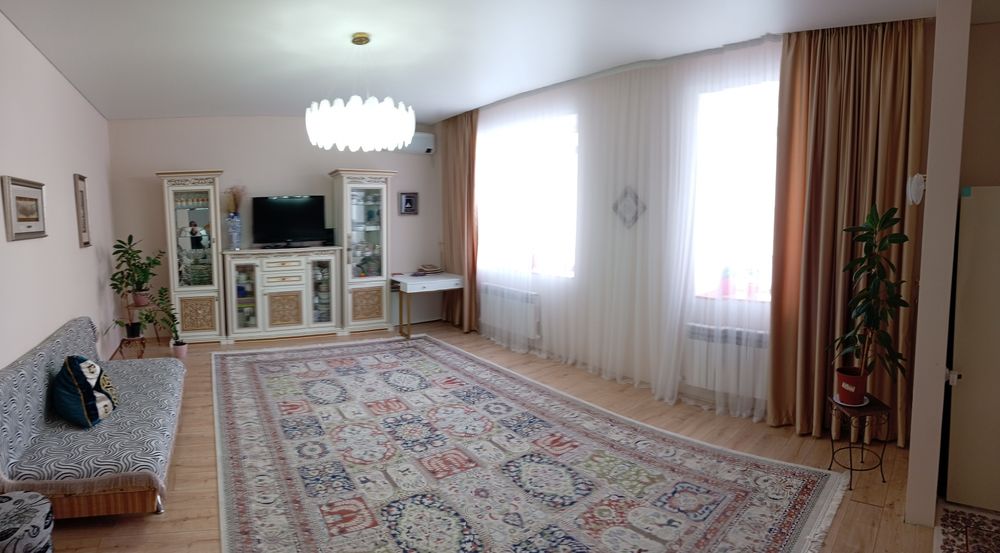 Продам 3-х к.кв, 130кв.м